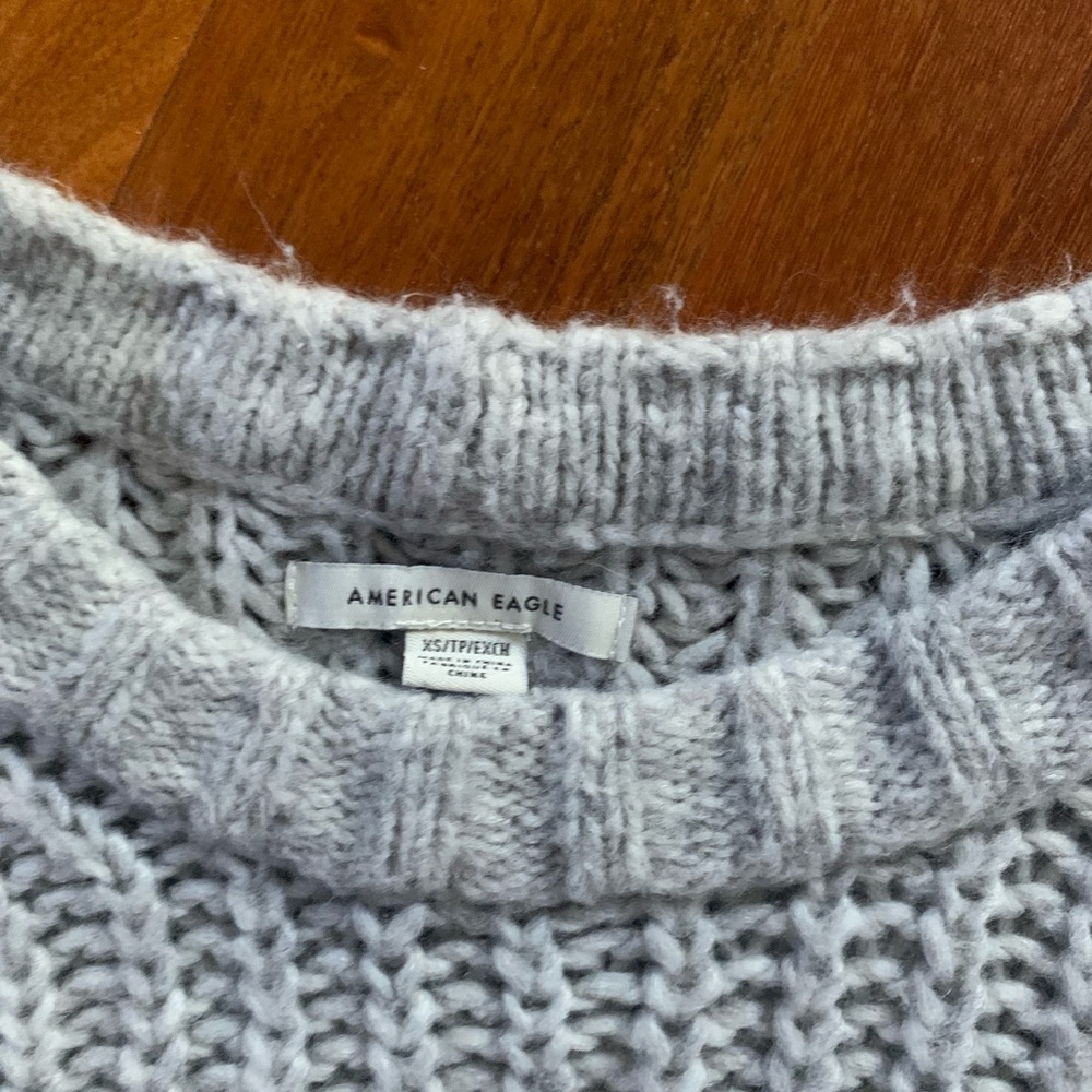American eagle sweater